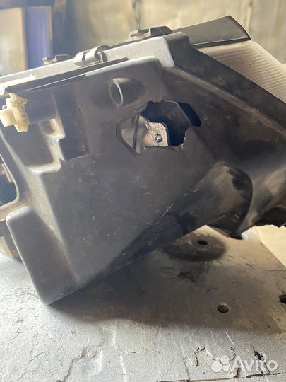 Фара УАЗ патриот