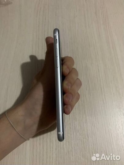 iPhone se 2020
