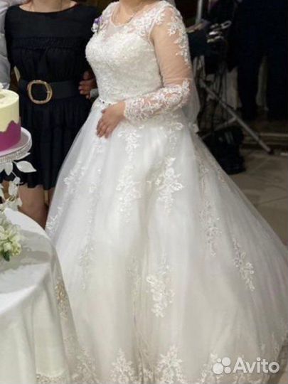 Свадебное платье