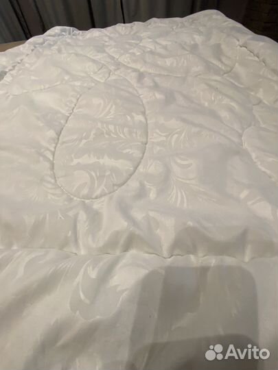 Одеяло и подушка