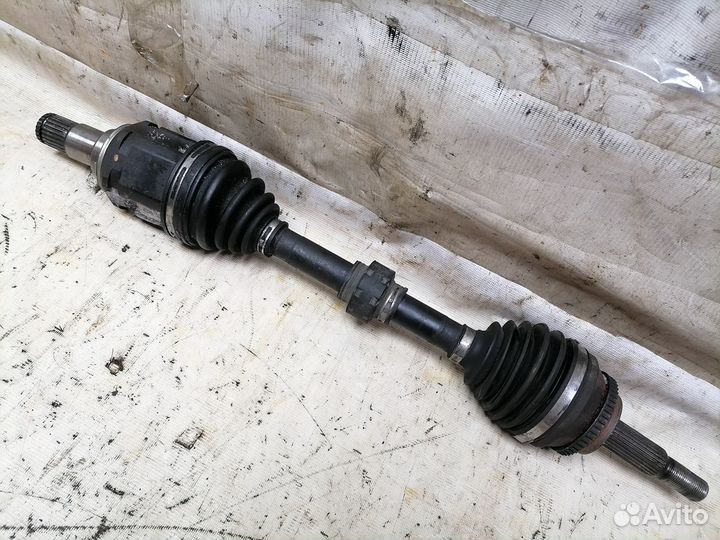 Привод передний левый Toyota Camry ASV50 наружний