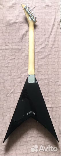 Электро гитара Jackson JS32T King V