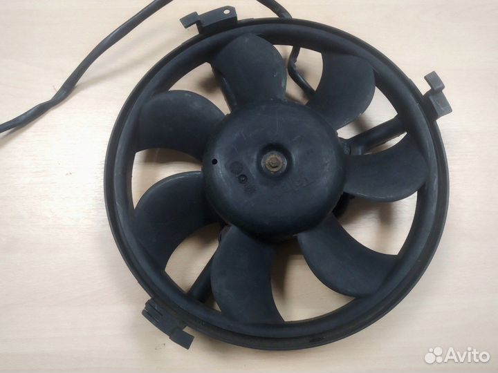 Вентилятор радиатора Audi A6 C5 1997-2001