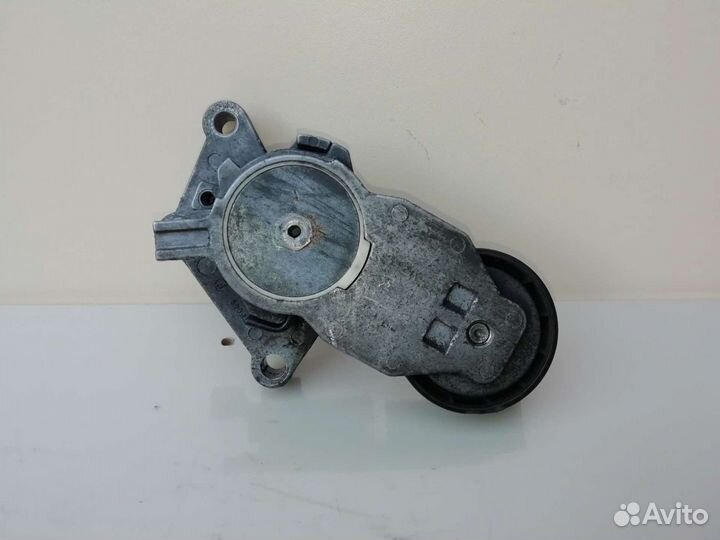 Натяжитель ремня 1.6 дизель Форд Фокус 2