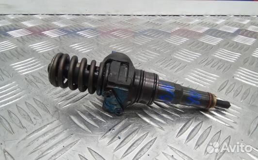 Форсунка дизельная volkswagen transporter T5 (NDN4