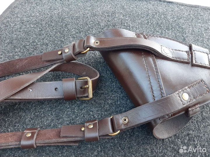 Кобура с ремнем через плечо для рев. Наган кожа