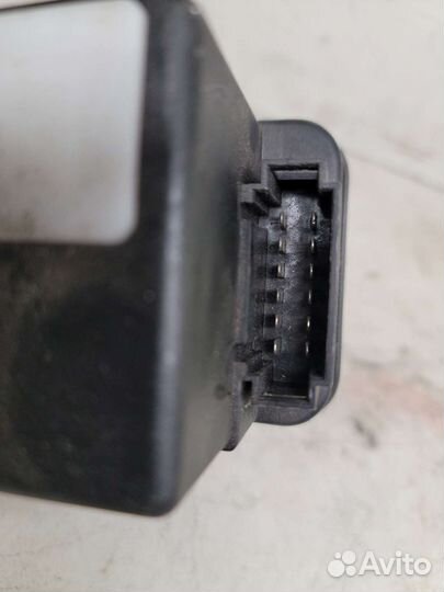 Компрессор центрального замка VW Golf3 Passat 1996