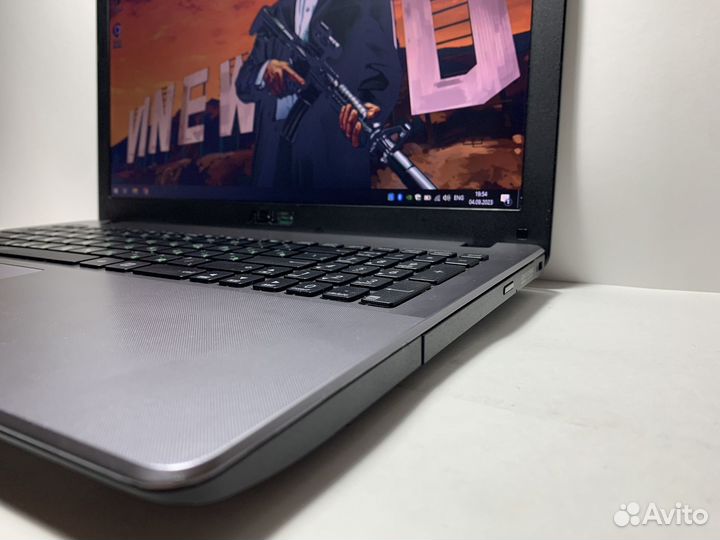 Игровой ноутбук Asus i3/8gb/2видеокарты/500gb