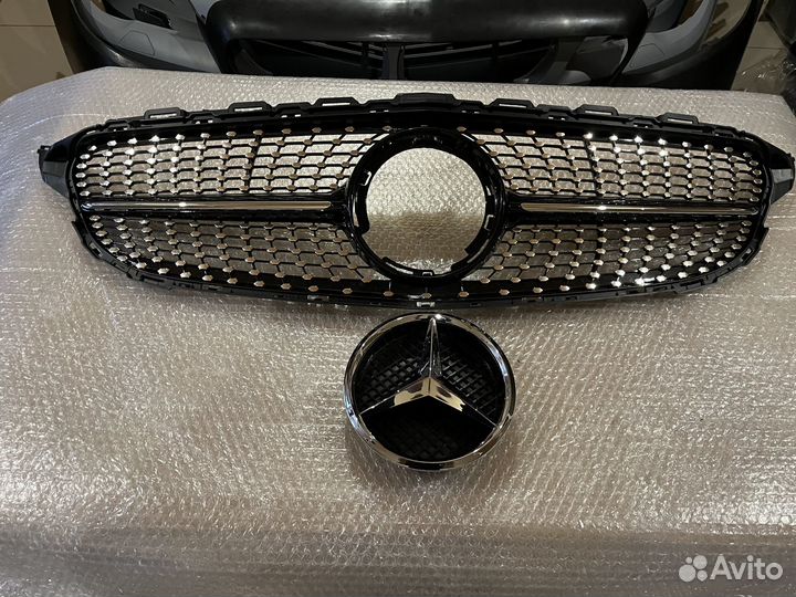 Облицовка радиатора Mercedes W205 дорест диамант