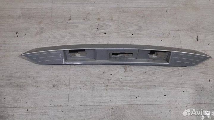 Накладка крышки багажника LADA Granta Fl С 2018