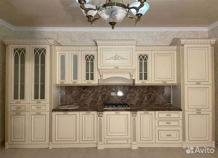 Шикарный кухонный гарнитур цена за весь размер 4.7