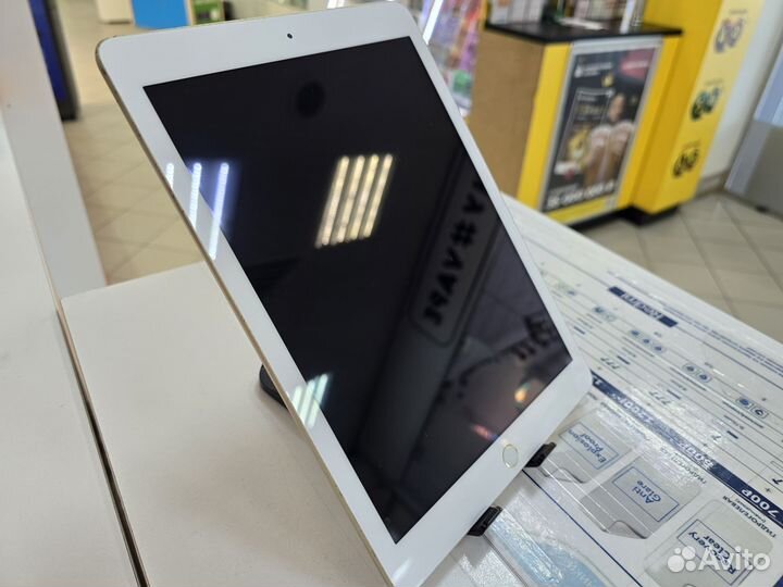 iPad 5 поколения 128Гб wifi