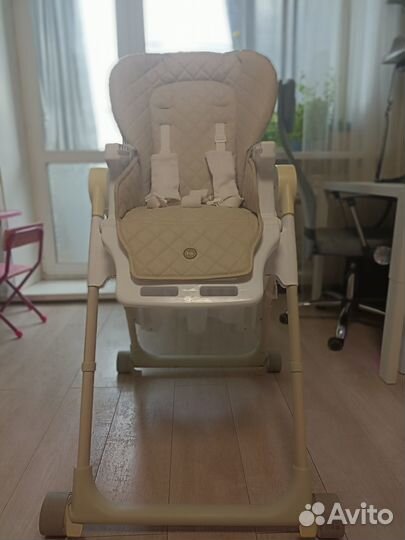 Стульчик для кормления happy baby