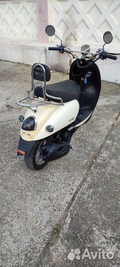 Скутер Vento retro 50/150
