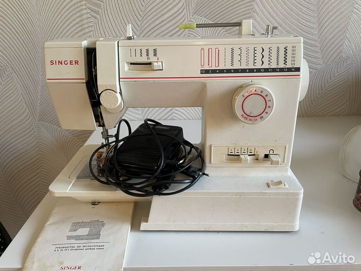Швейная машина Singer
