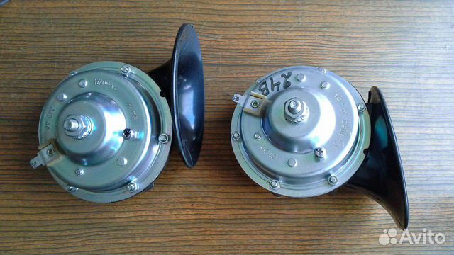 Сигнал звуковой камаз комплект с306д307д. Сигнал звуковой с306/307д 24в 2 шт камаз маз краз. Сигнал звуковой камаз комплект с306д307д. Сигнал звуковой 3302,3307,камаз,маз 24v (с306д/с307д-01) 001 (с кронштейном). Сигнал звуковой камаз 5490.