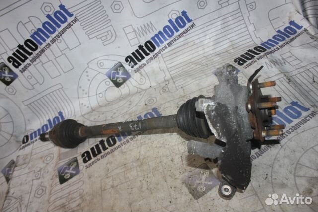 Цапфа задняя правая Jaguar Xf I X250