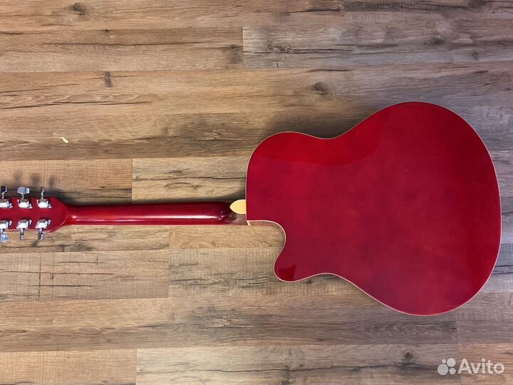 Гитара акустическая с отличным звуком