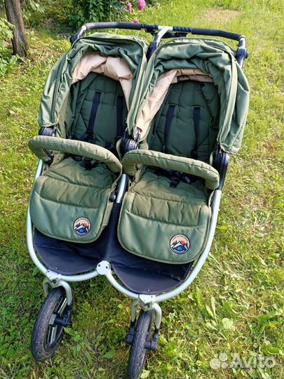 Коляска для двойни Bumbleride indie twin