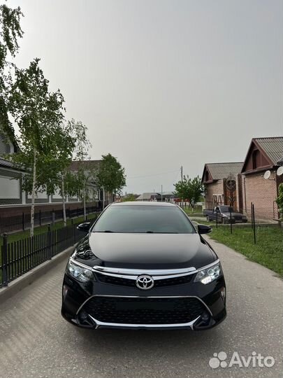 Toyota Camry 3.5 AT, 2014, 300 000 км
