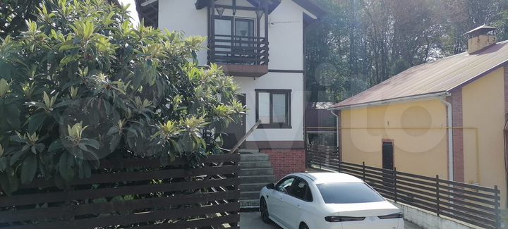 Дом 100 м² на участке 4 сот.