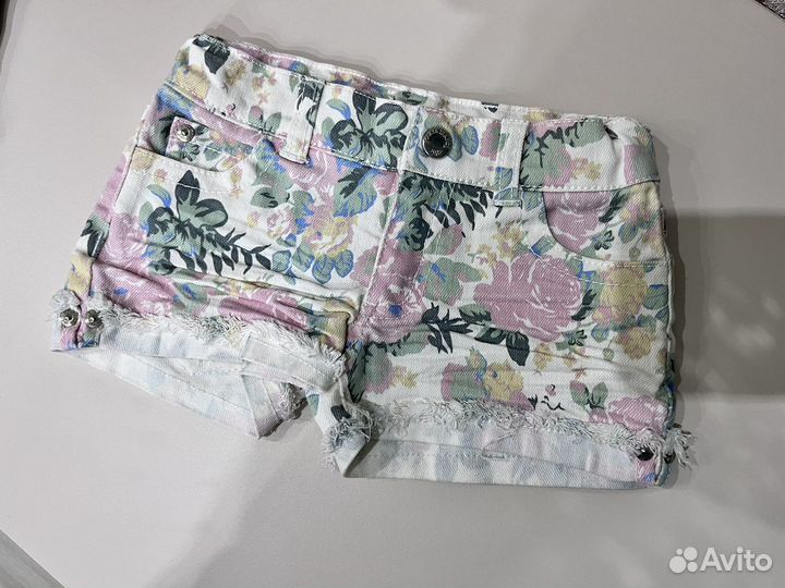 Шорты и юбка для девочки 2-3 года