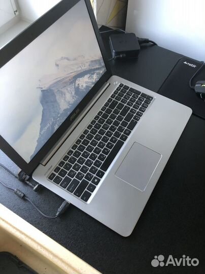 Ноутбук asus i7