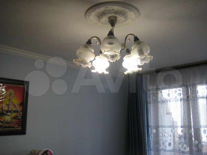 2-к. квартира, 43 м², 8/9 эт.