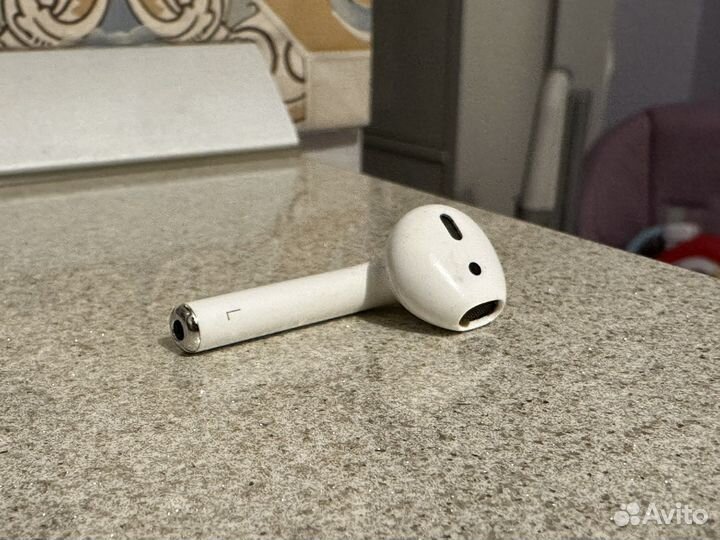 Airpods наушник левый