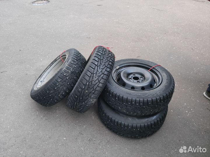 Комплект зимних колёс с шинами