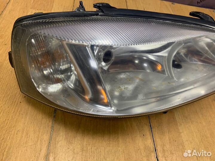 Фара передняя правая Opel Astra G хетчбэк 5-ти дв