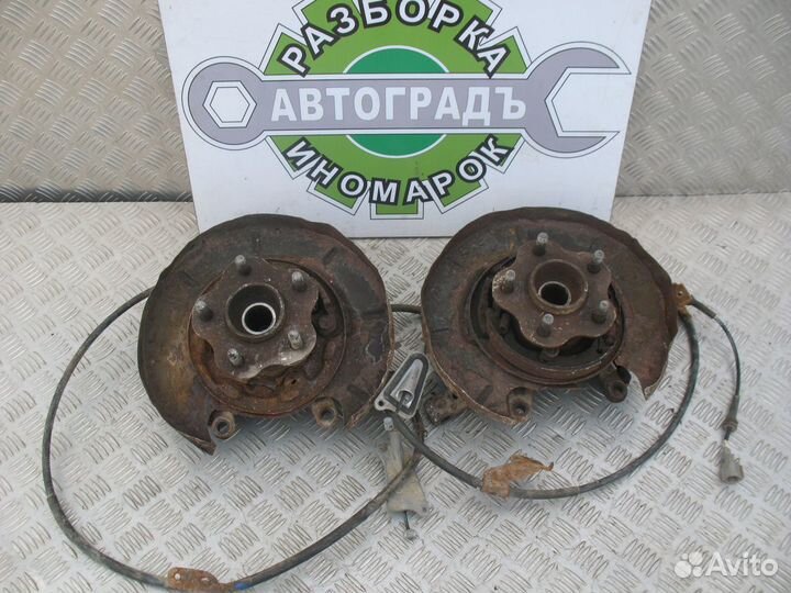 Кулак поворотный задний Nissan X-Trail T30 2.2