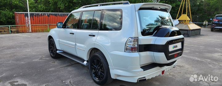 Mitsubishi Pajero 3.8 AT, 2019, 23 км
