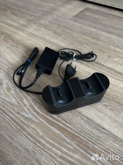 Sony playstation 4 pro 1tb 2 геймпада