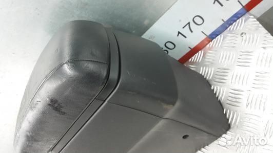 Подлокотник центральный hyundai I30 FD (1KK08IX01)