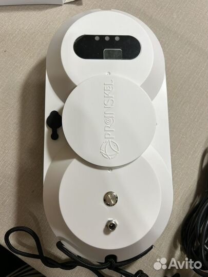 Робот мойщик окон