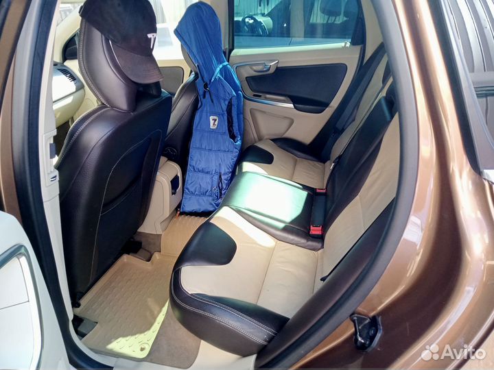 Volvo XC60 2.4 AT, 2012, 217 000 км