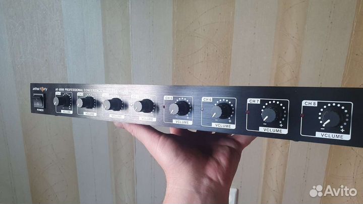 Arthur Forty AF-8800 конференционная радиосистема