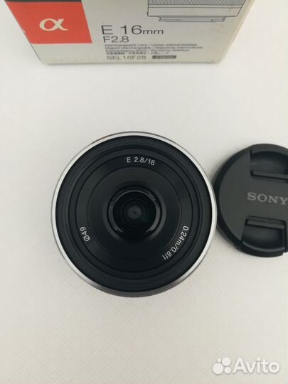Sony E 16 mm f/ 2.8 (SEL16F28)