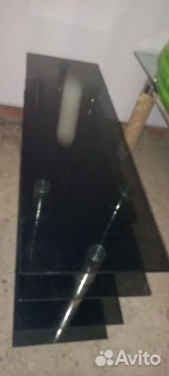 Стеклянная тумба под тв