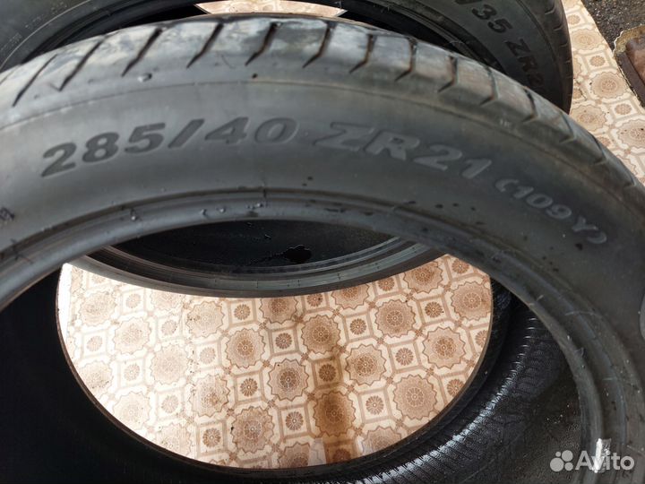 Pirelli Scorpion Zero 285/40 R21 и 315/35 R21