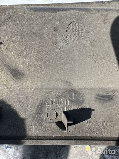 Крышка под панелью приборов Scania 6 2456711