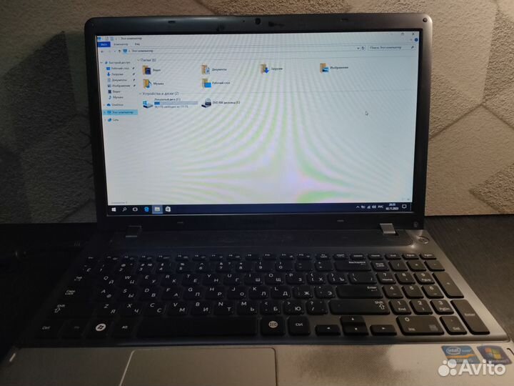 Ноутбук samsung