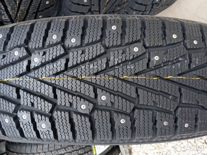 Roadstone Winguard WinSpike 225/60 R18 100T