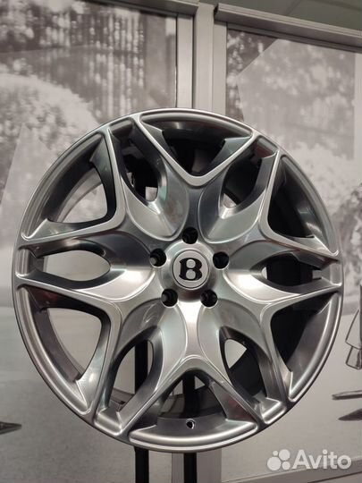 Кованые диски R22 5x130 для Bentley Bentayga