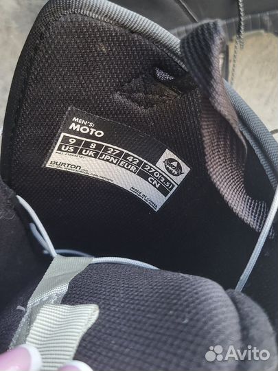 Сноуборд с креплениями,ботинки Burton