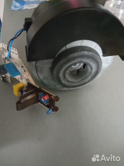 Двигатель для пылесоса Bosch и плата управления