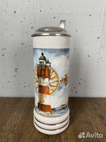 Пивная кружка с крышкой