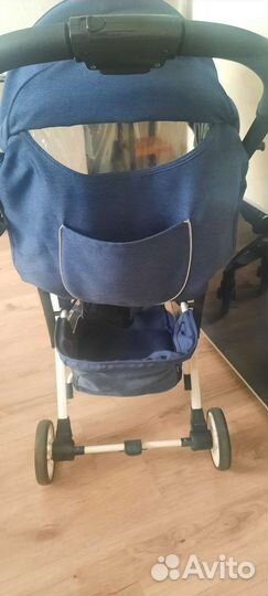 Коляска прогулочная