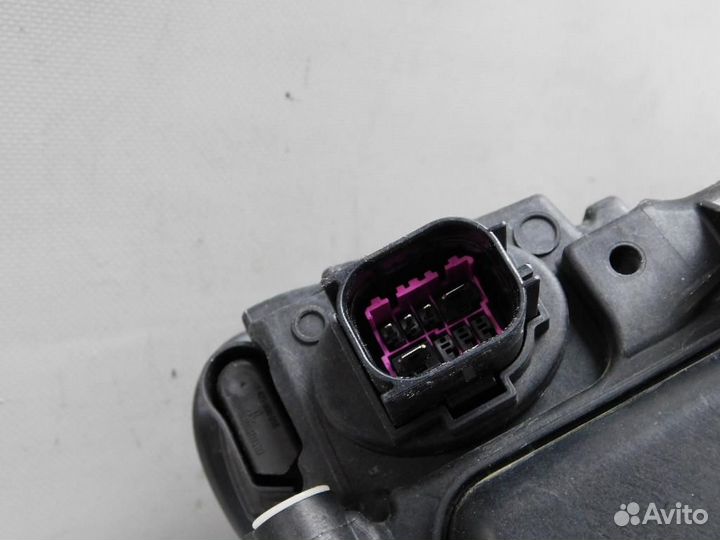 Фара левая Audi A4/RS4